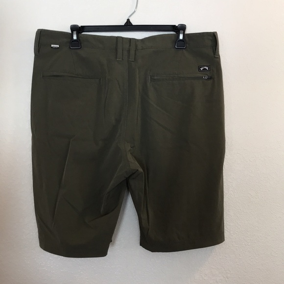 Billabong shorts - Picture 2 of 2